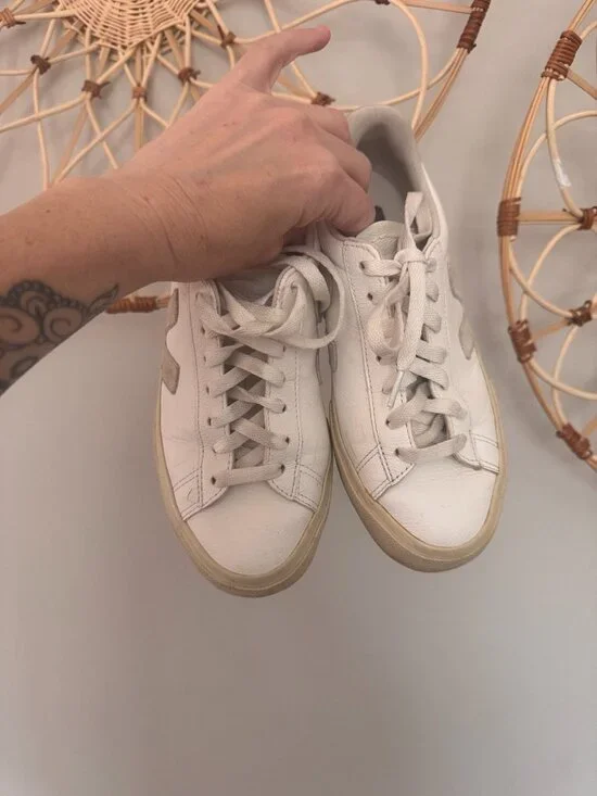 Veja Campo Sneaker Women US 6 EU 37 Extra White Natural Suede Chrome Free Leathe - Picture 3 of 8